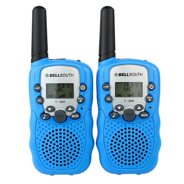 Walkie Talkies, gift recommendation from the Frugal Mama blog